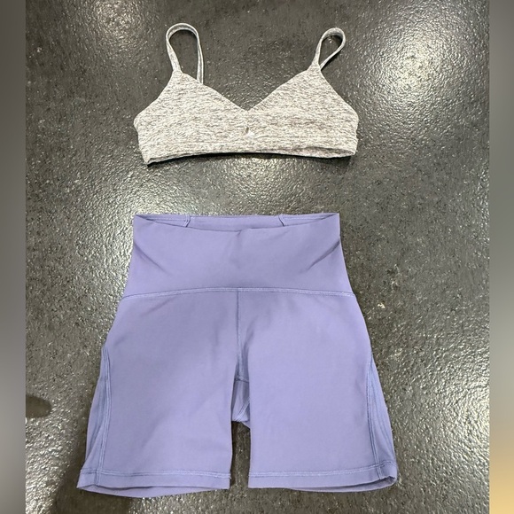 Alo Yoga Alosoft Lounge Cutout Bra – Grey Heather, XS, Like New - Picture 7 of 11